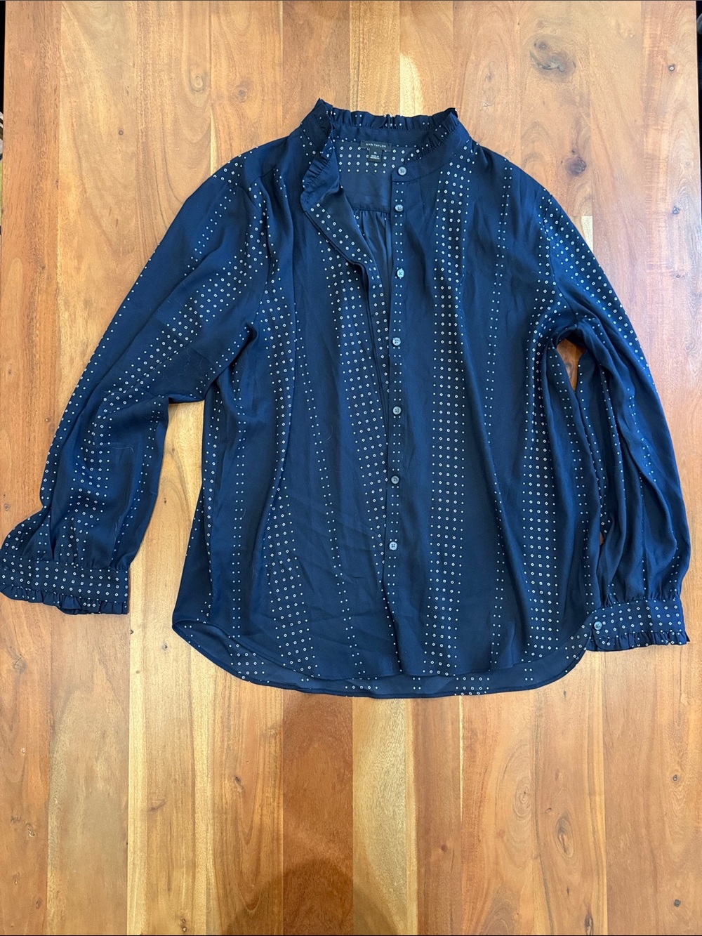 Ann Taylor Navy Blouse with Cream Diamond Print